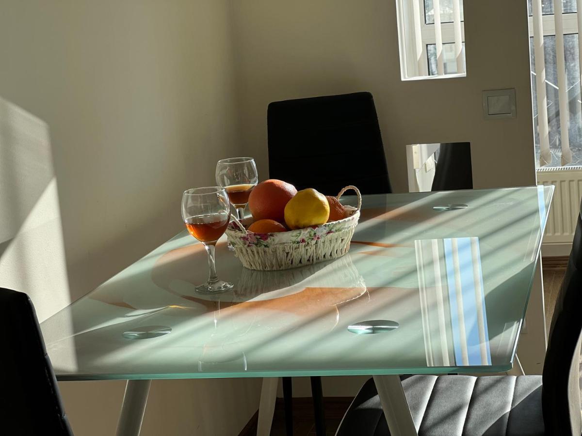 English Breakfast Chişinǎu Buitenkant foto